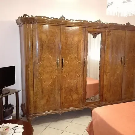 Bed & Breakfast Casa Paola Rome